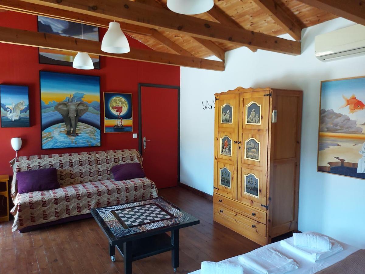 Varias Art House Kallirákhi Eksteriør bilde